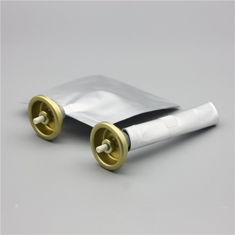 50ml化妆用品类二元阀袋 马口铁杯