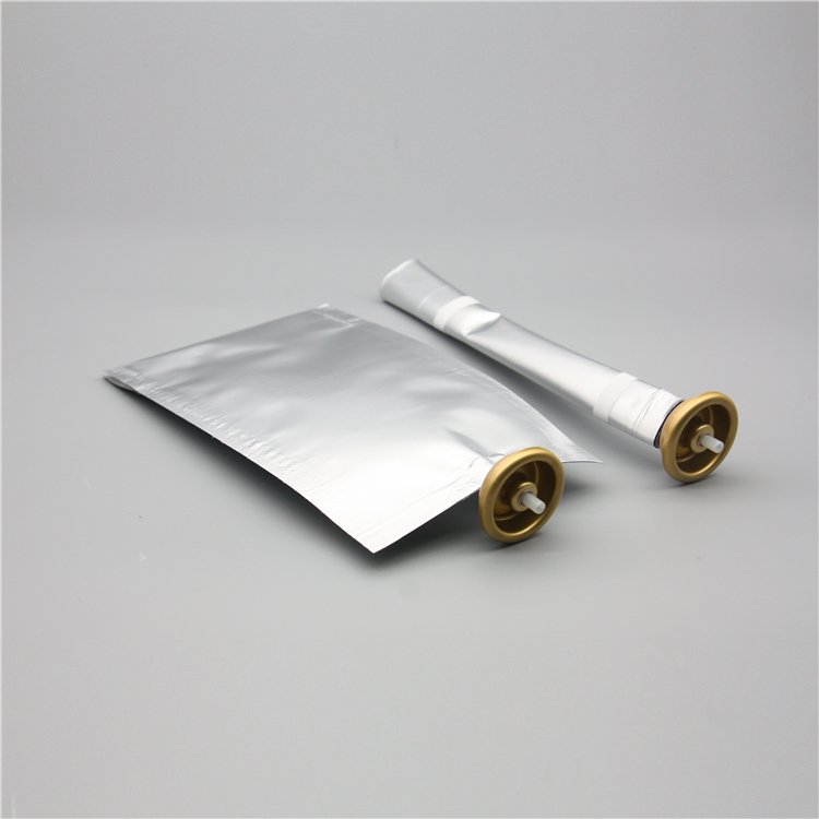 150ml化妆用品类二元阀袋 金色铝杯 型号I