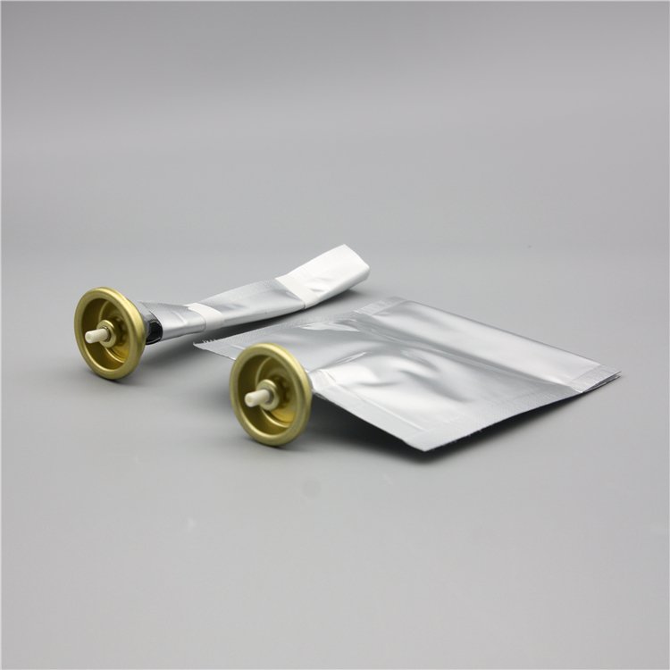 100ml化妆用品类二元阀袋 马口铁杯