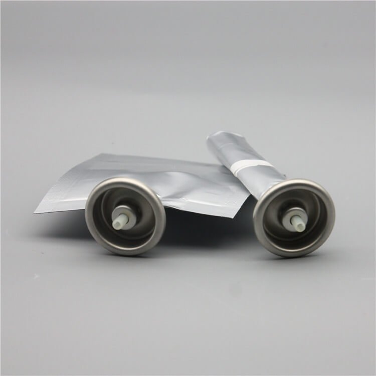 50ml化妆用品类二元阀袋 白色铝杯 型号I